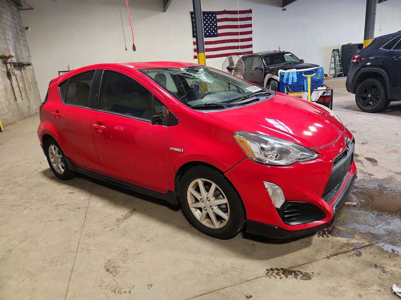 2017 TOYOTA PRIUS C ONE — снимка 4