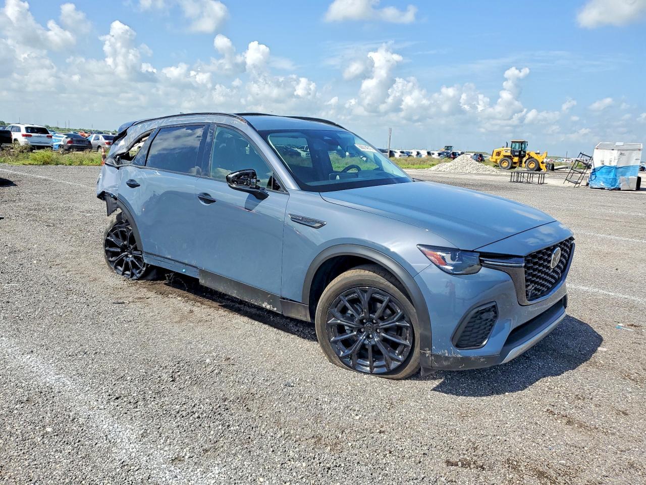 2026 MAZDA CX-70 PREMIUM — photo 4