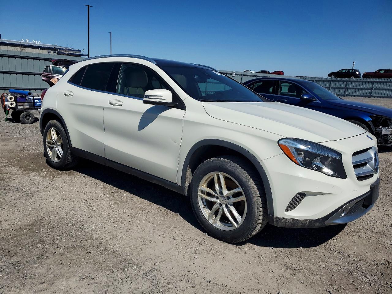 2017 MERCEDES-BENZ GLA 250 4MATIC — снимка 4