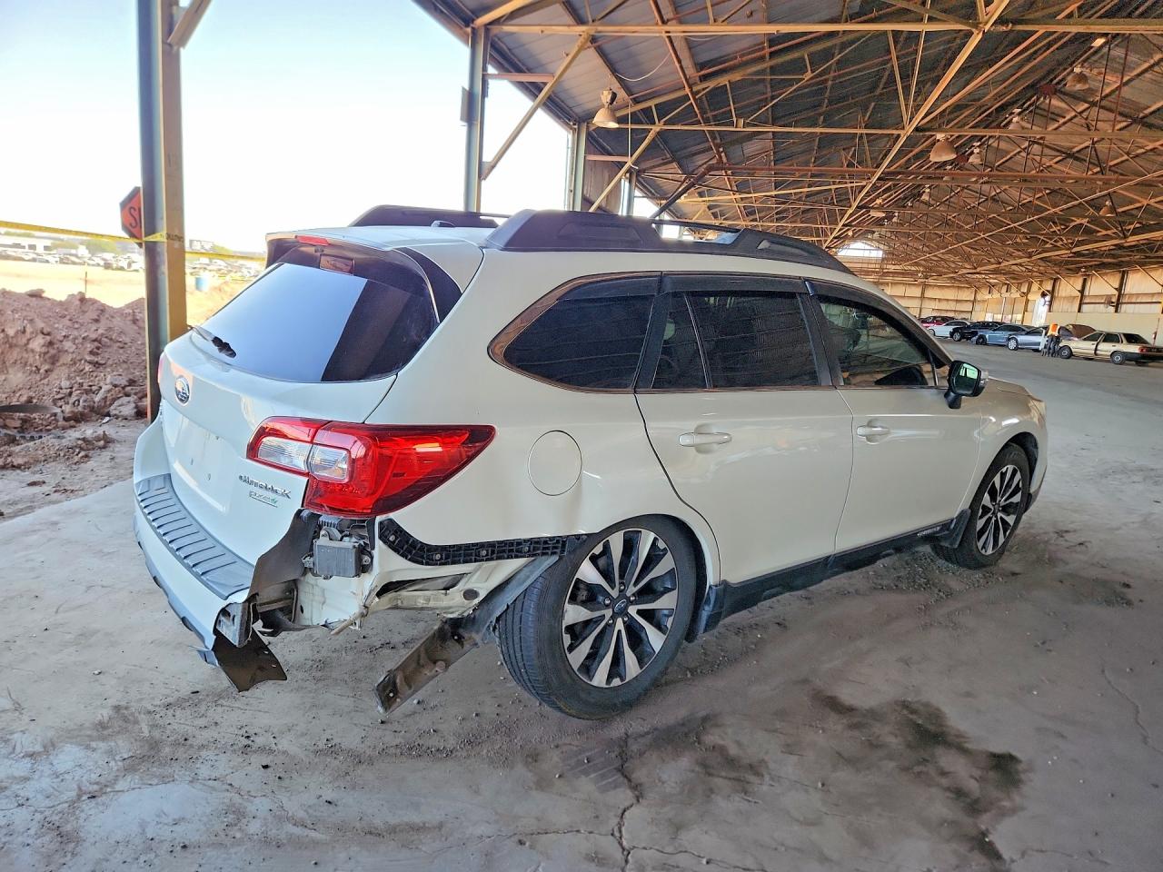 2015 SUBARU OUTBACK 2.5I LIMITED — снимка 3