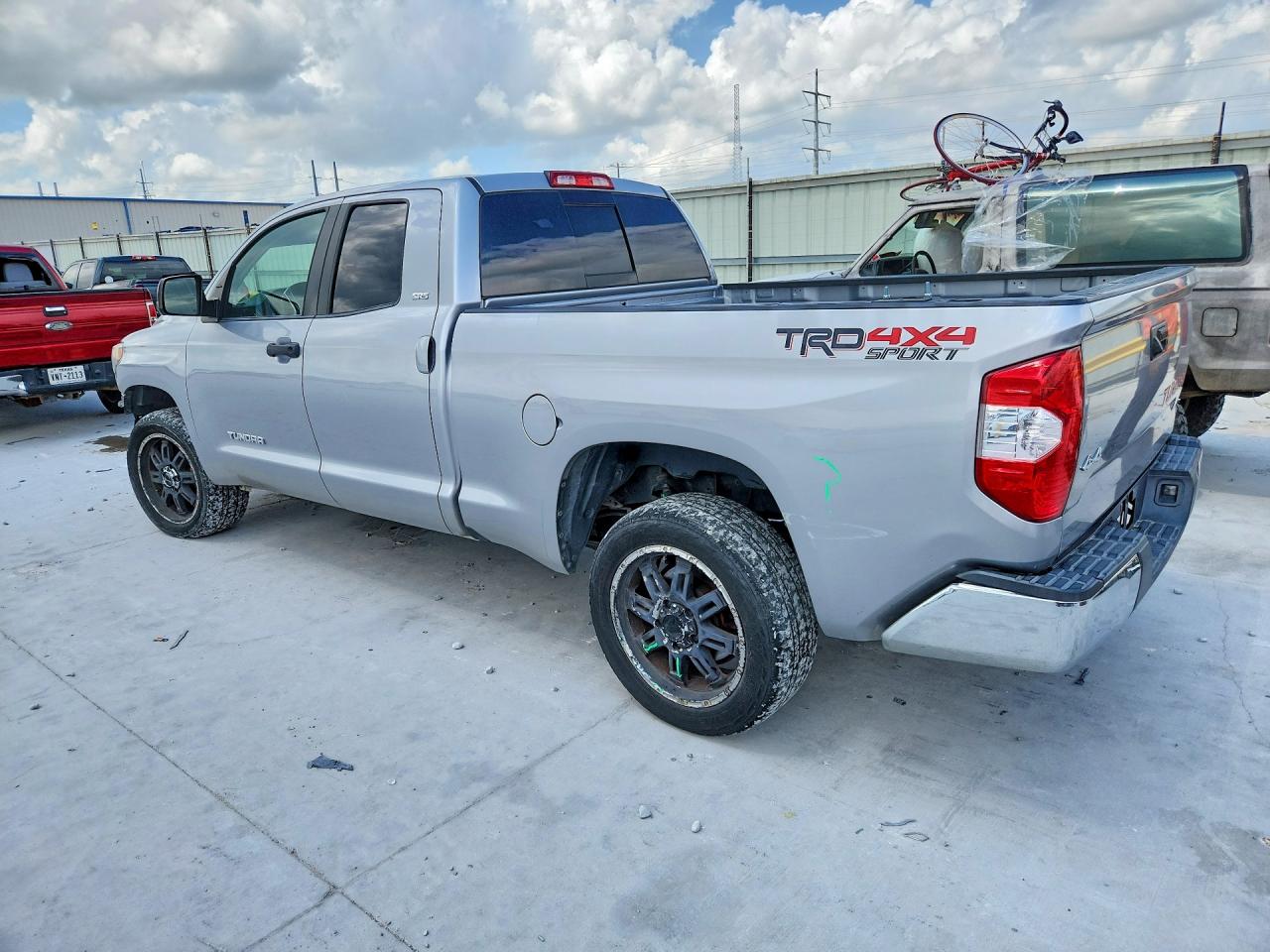2018 TOYOTA TUNDRA SR5 — снимка 2
