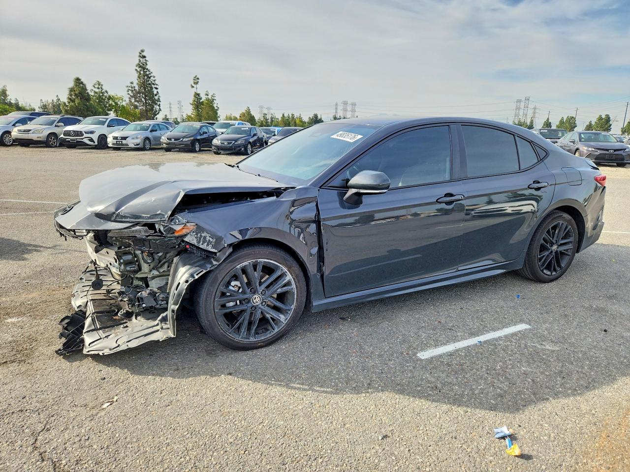 2025 TOYOTA CAMRY SE