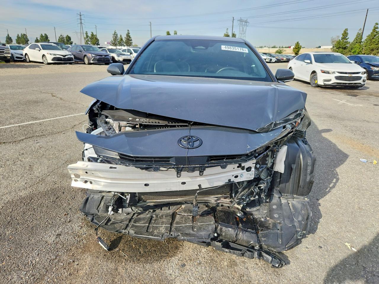 2025 TOYOTA CAMRY SE — снимка 5