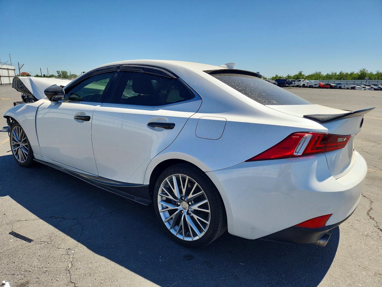 2016 LEXUS IS 200T — снимка 2
