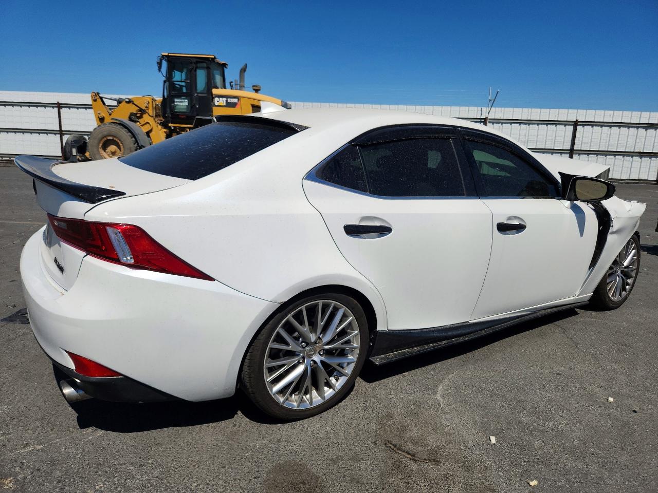 2016 LEXUS IS 200T — снимка 3