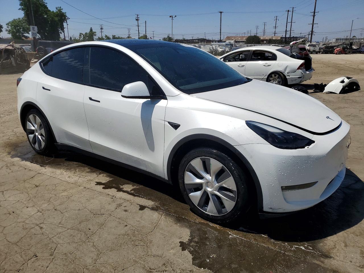 2024 TESLA MODEL Y — снимка 4