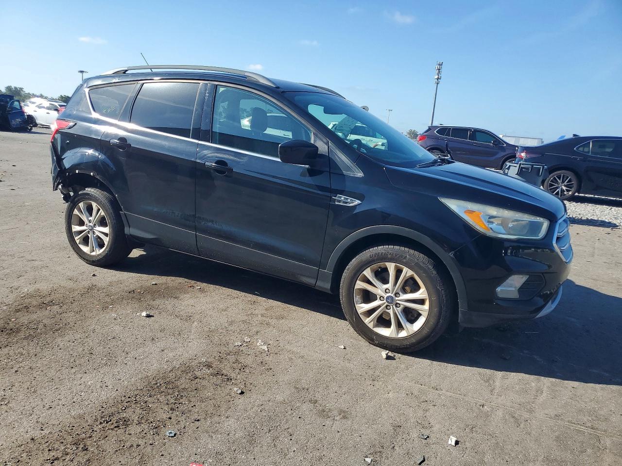 2018 FORD ESCAPE SE — снимка 4