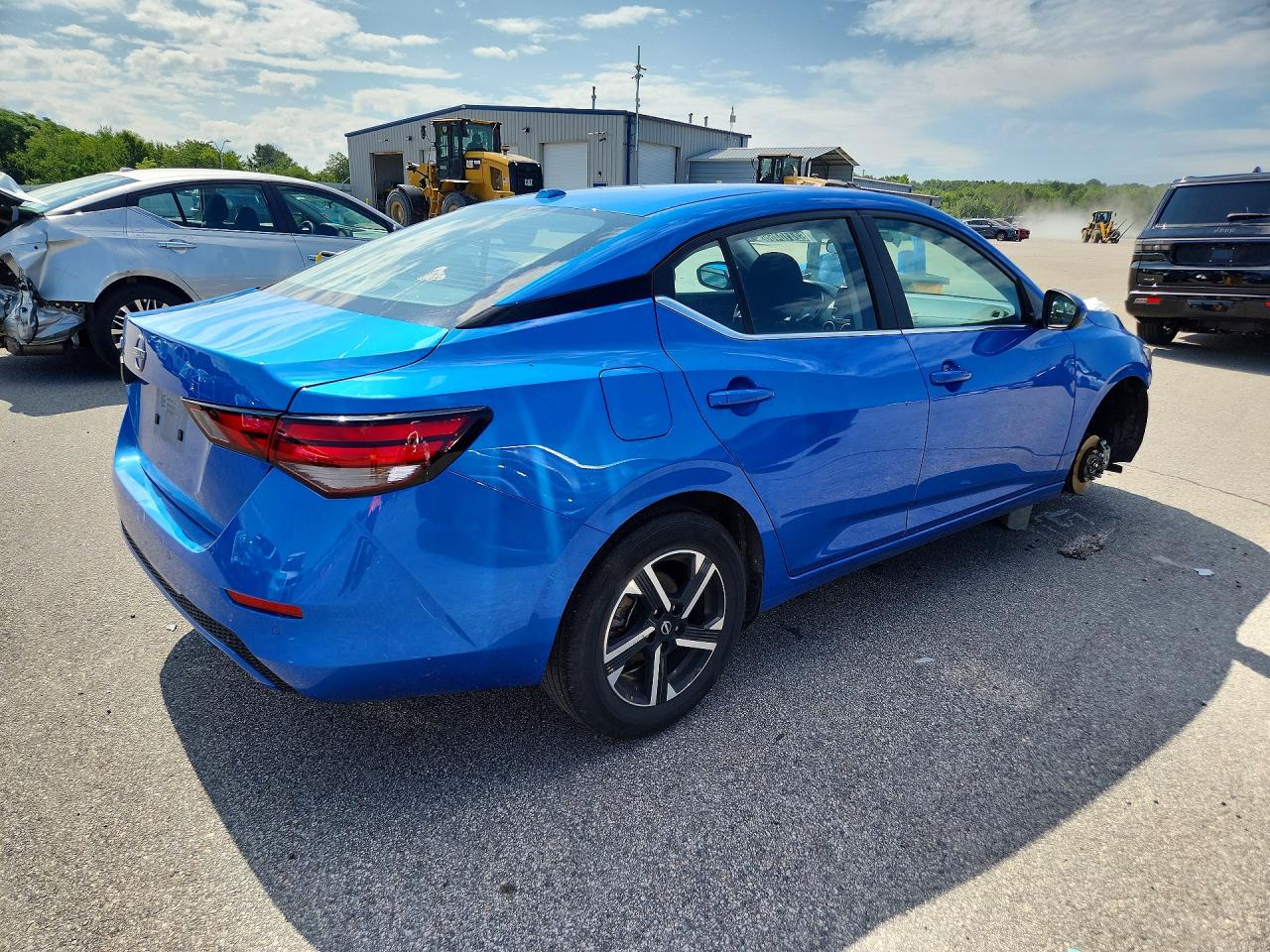 2025 NISSAN SENTRA SV — снимка 3
