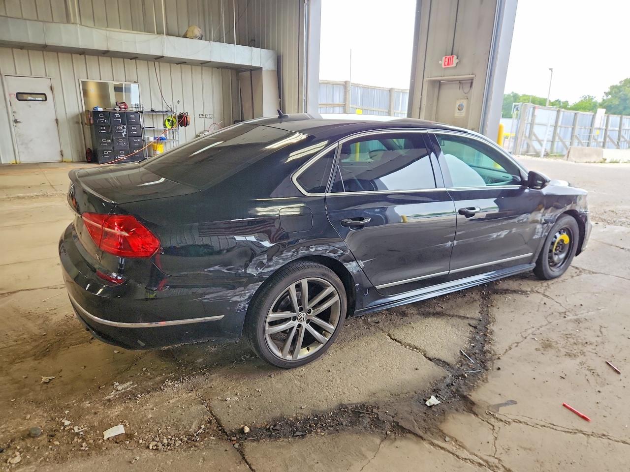 2016 VOLKSWAGEN PASSAT S — снимка 3