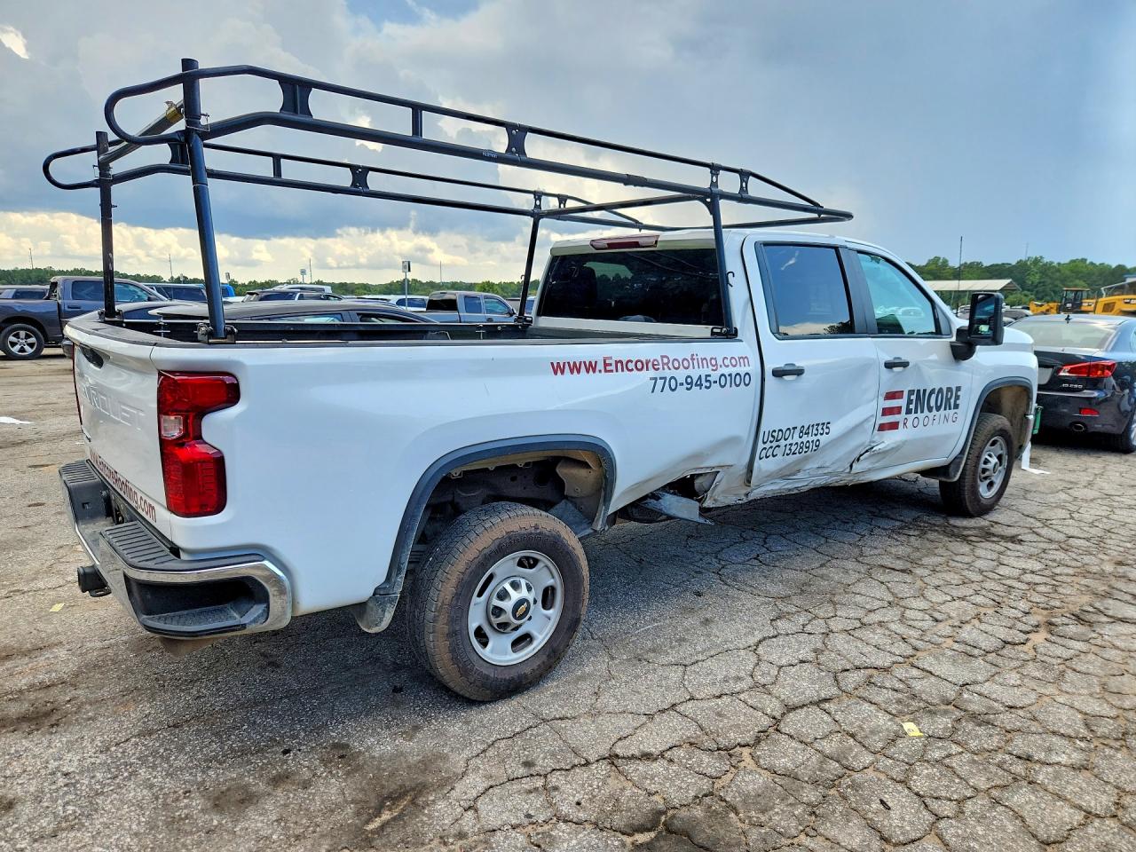 2024 CHEVROLET SILVERADO C2500 HEAVY DUTY — снимка 3