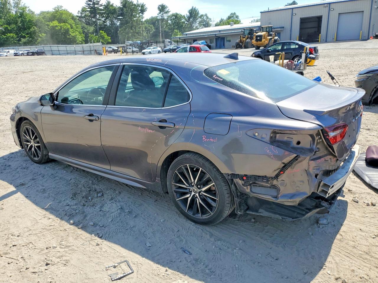 2021 TOYOTA CAMRY SE — снимка 2