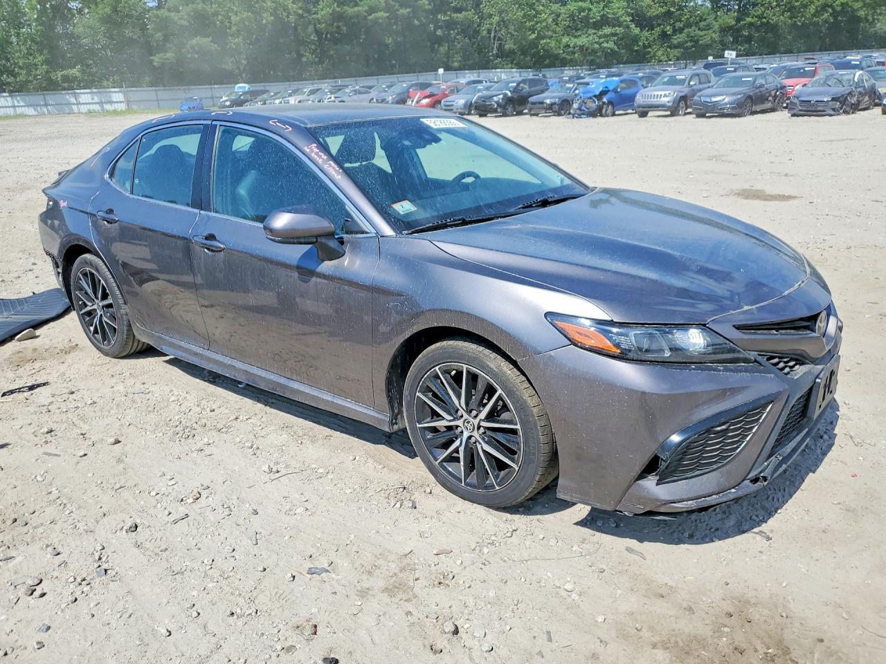 2021 TOYOTA CAMRY SE — снимка 4
