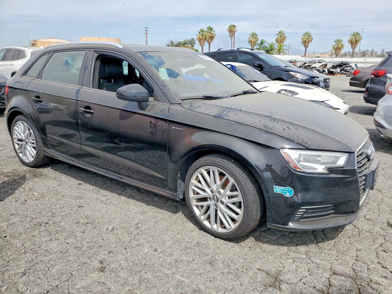 2018 AUDI A3 E-TRON PREMIUM — снимка 4