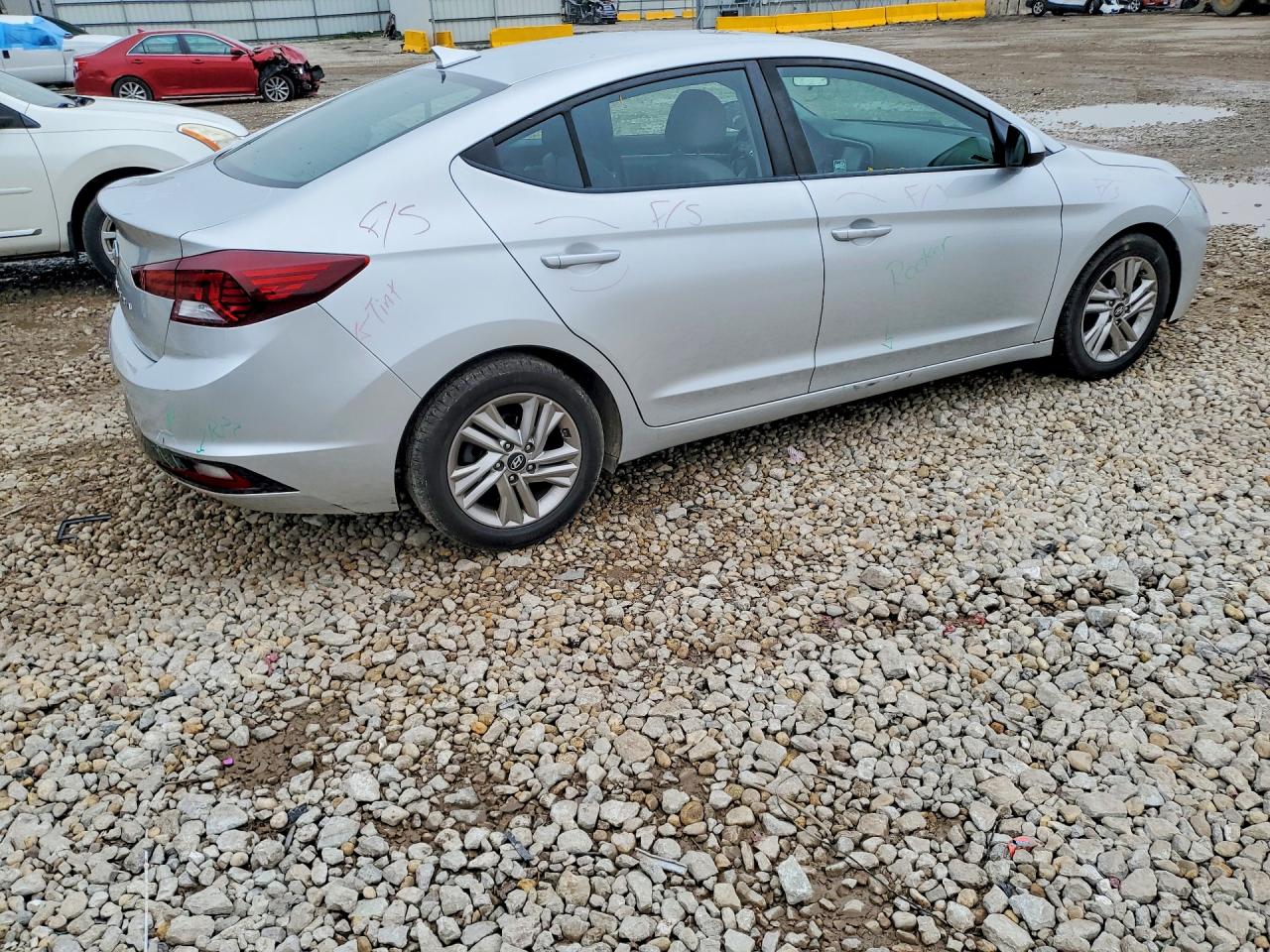 2019 HYUNDAI ELANTRA SEL — снимка 3