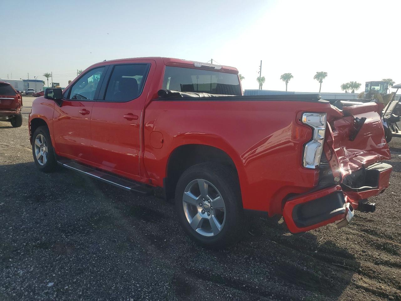 2021 CHEVROLET SILVERADO K1500 RST — снимка 2
