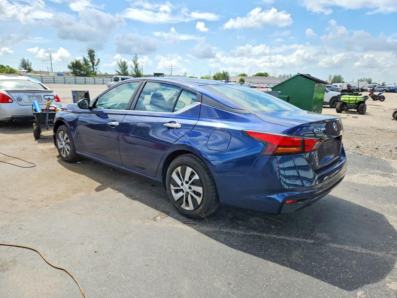 2019 NISSAN ALTIMA S — снимка 2