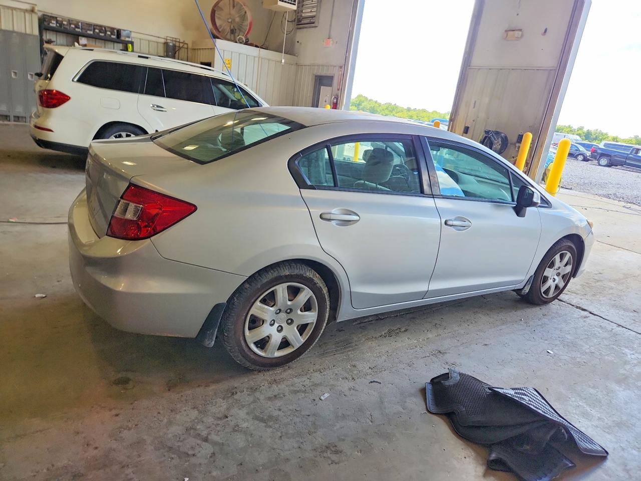 2027 HONDA CIVIC LX — снимка 3