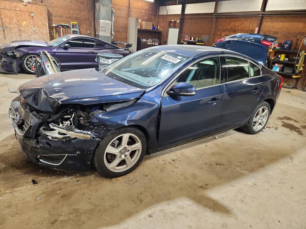 2013 VOLVO S60 T5