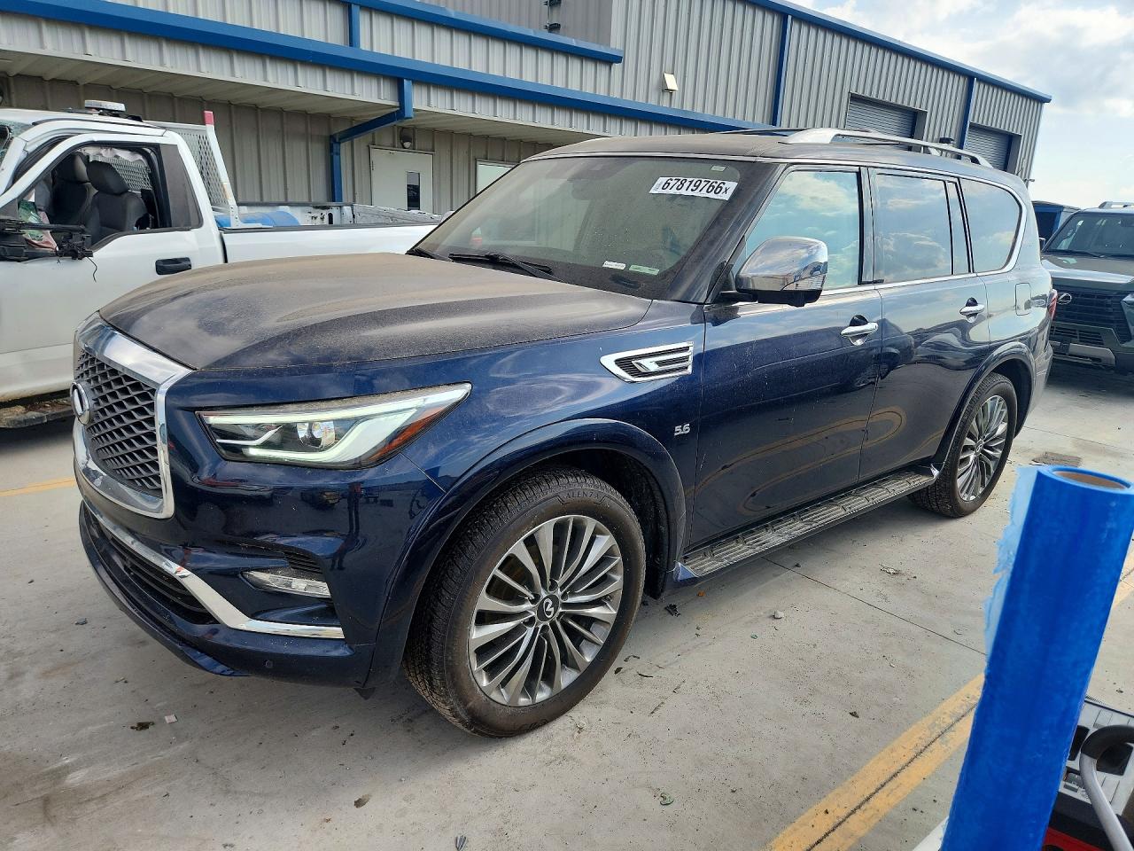 2019 INFINITI QX80 LUXE