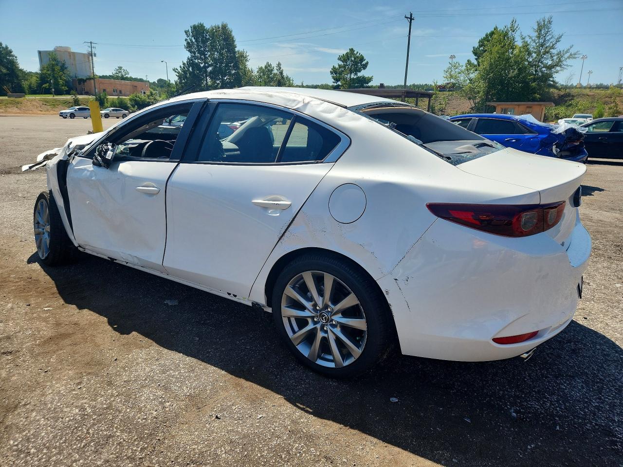 2026 MAZDA 3 PREFERRED — photo 2