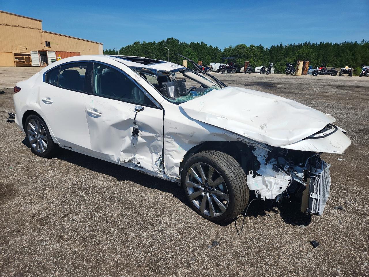 2026 MAZDA 3 PREFERRED — photo 4