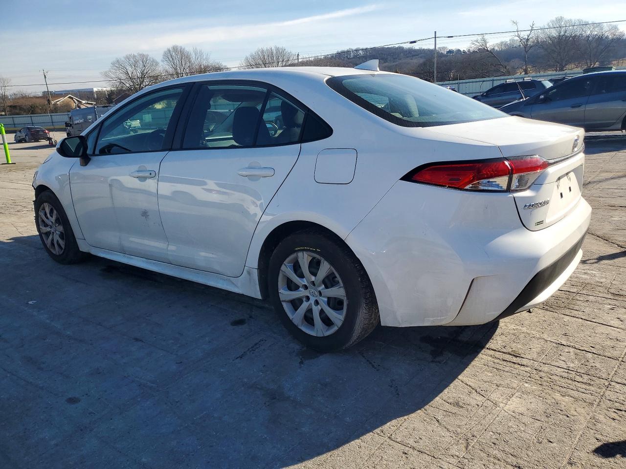 2022 TOYOTA COROLLA LE — снимка 2