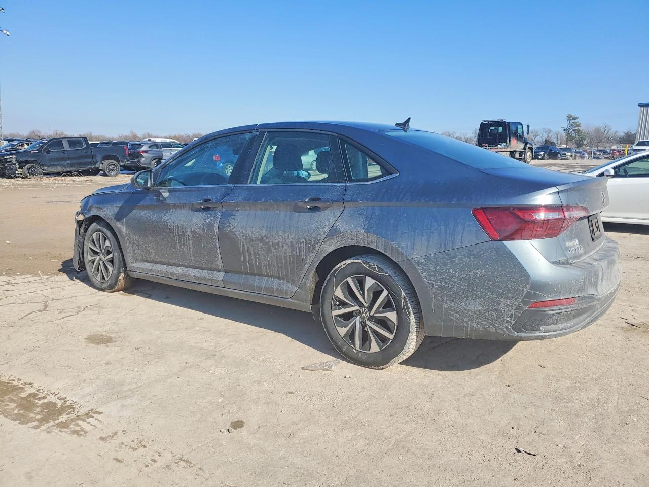 2022 VOLKSWAGEN JETTA S — снимка 2
