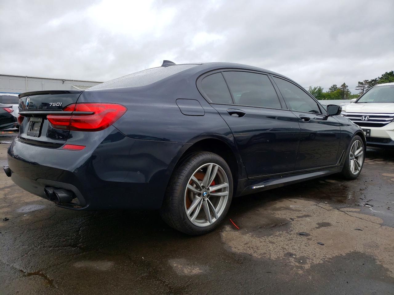 2016 BMW 750 XI — снимка 3