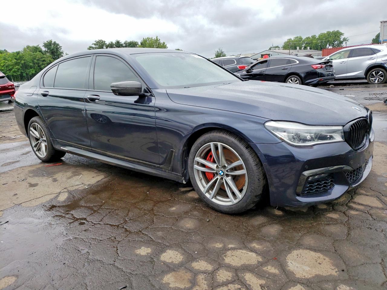 2016 BMW 750 XI — снимка 4