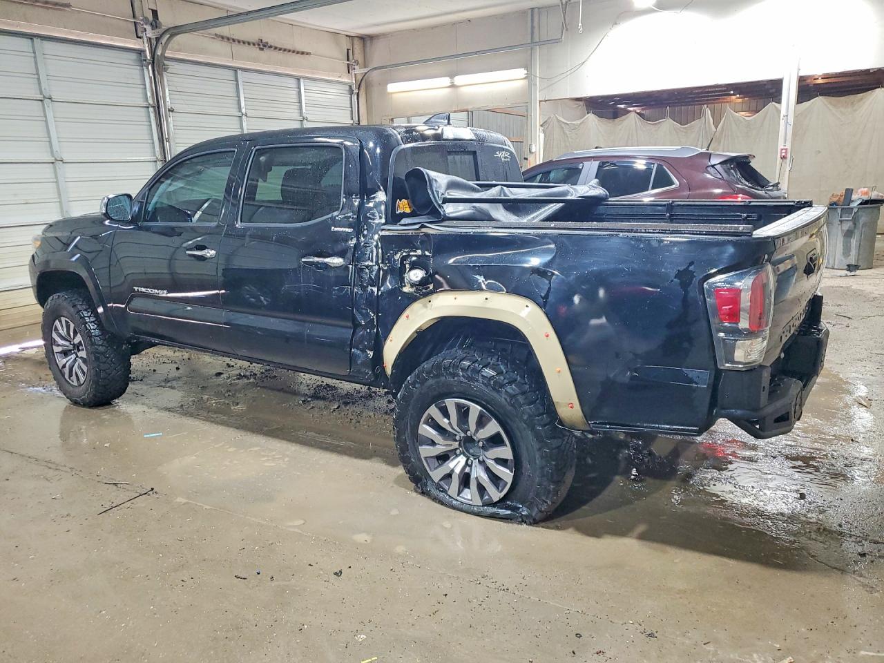 2023 TOYOTA TACOMA LIMITED — снимка 2