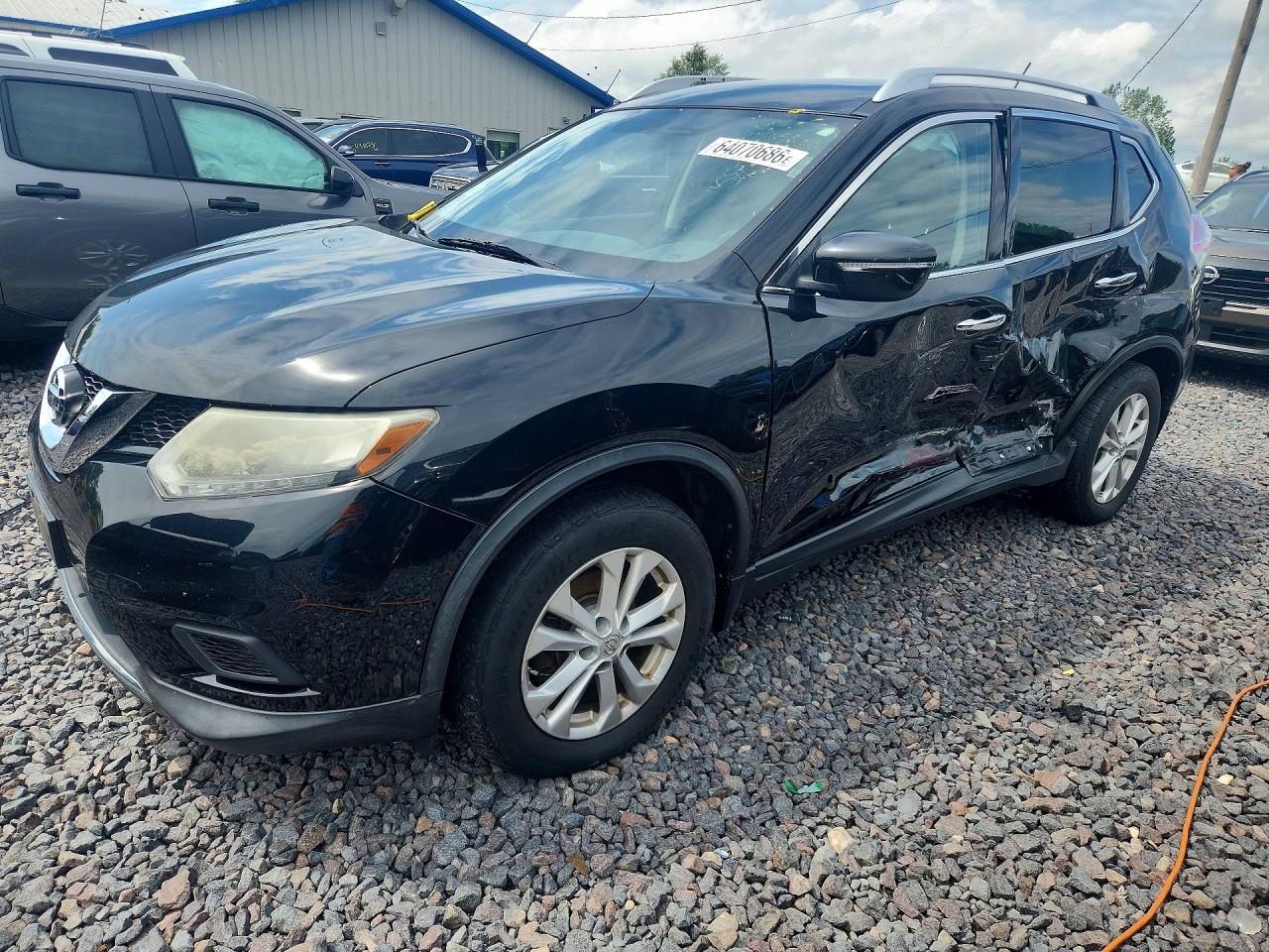 2015 NISSAN ROGUE SV