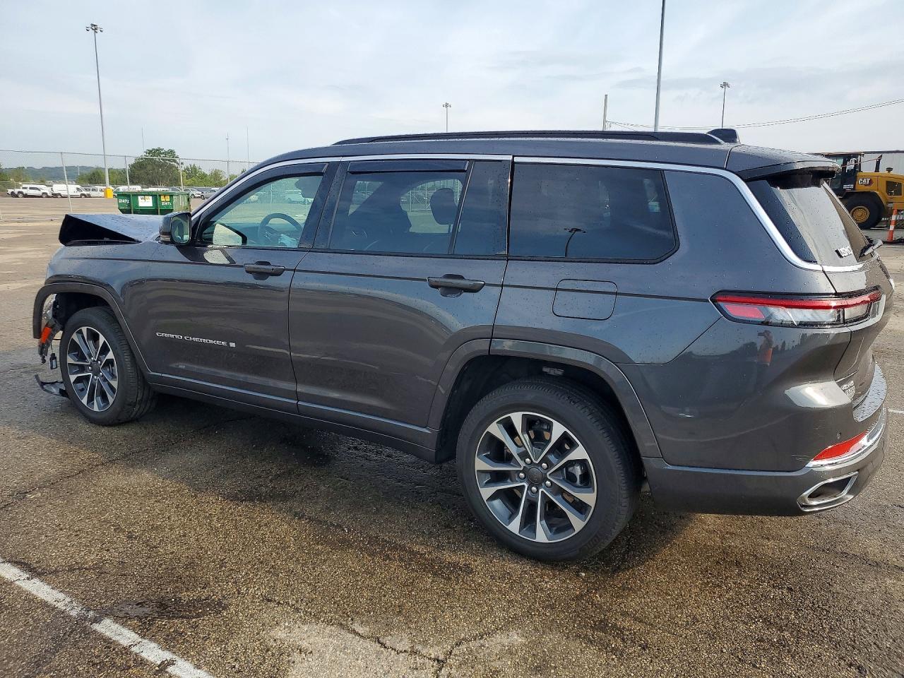 2025 JEEP GRAND CHEROKEE L OVERLAND — снимка 2