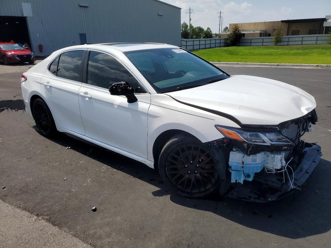 2020 TOYOTA CAMRY SE — снимка 4