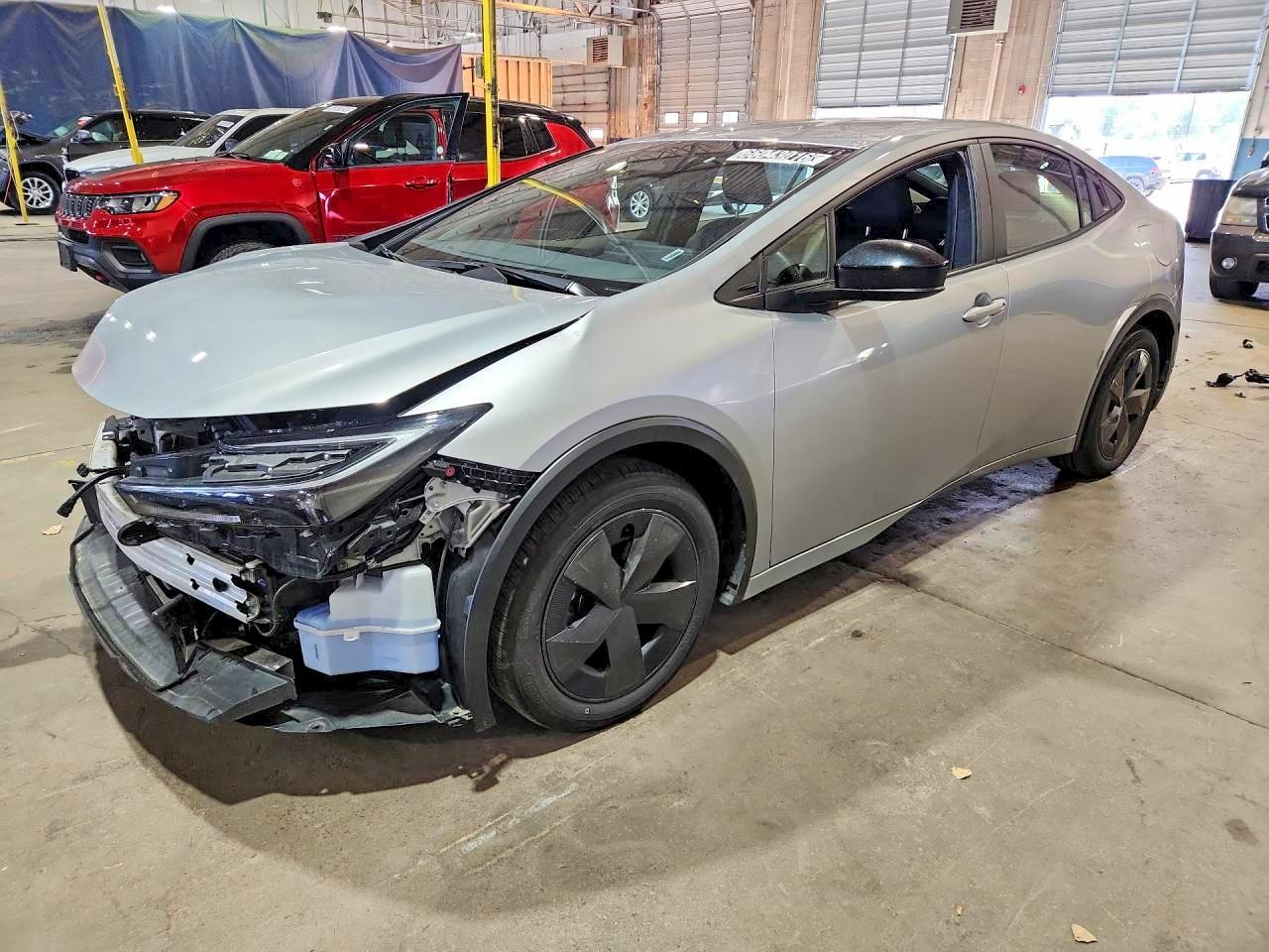 2025 TOYOTA PRIUS LE