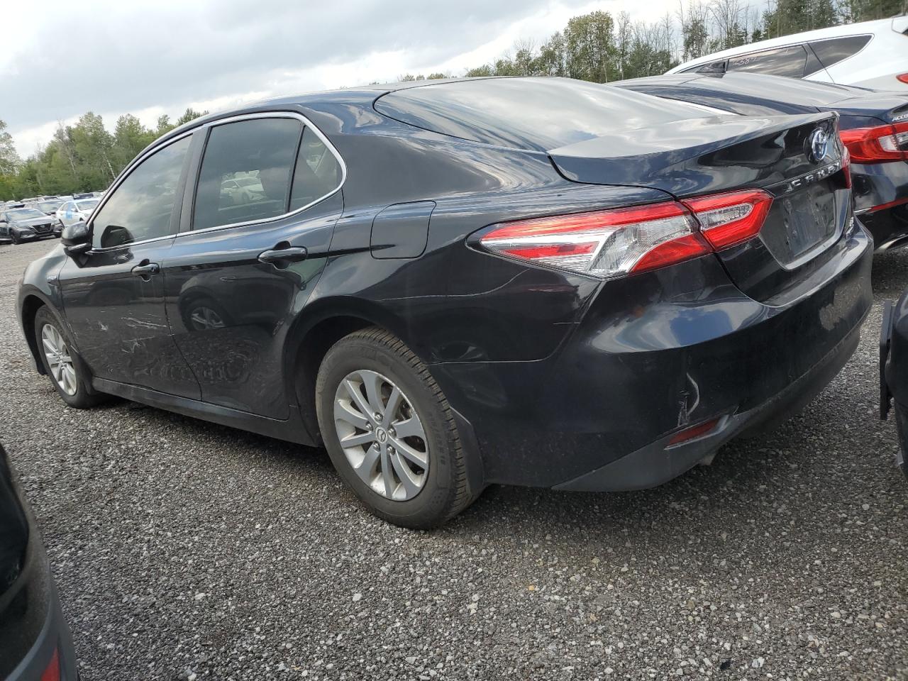 2018 TOYOTA CAMRY LE — снимка 2