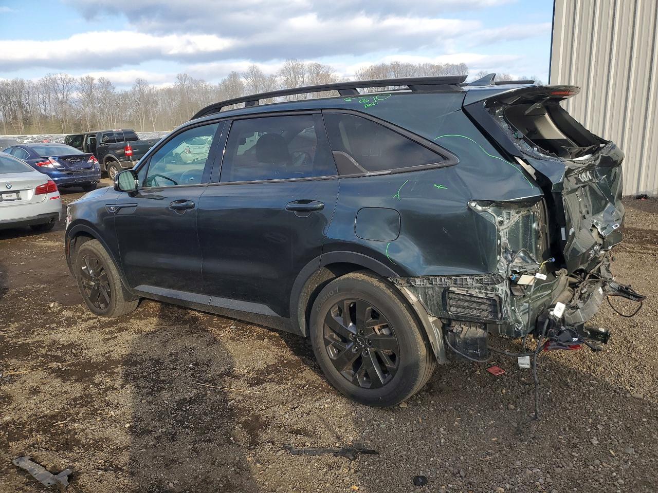 2022 KIA SORENTO S — снимка 2