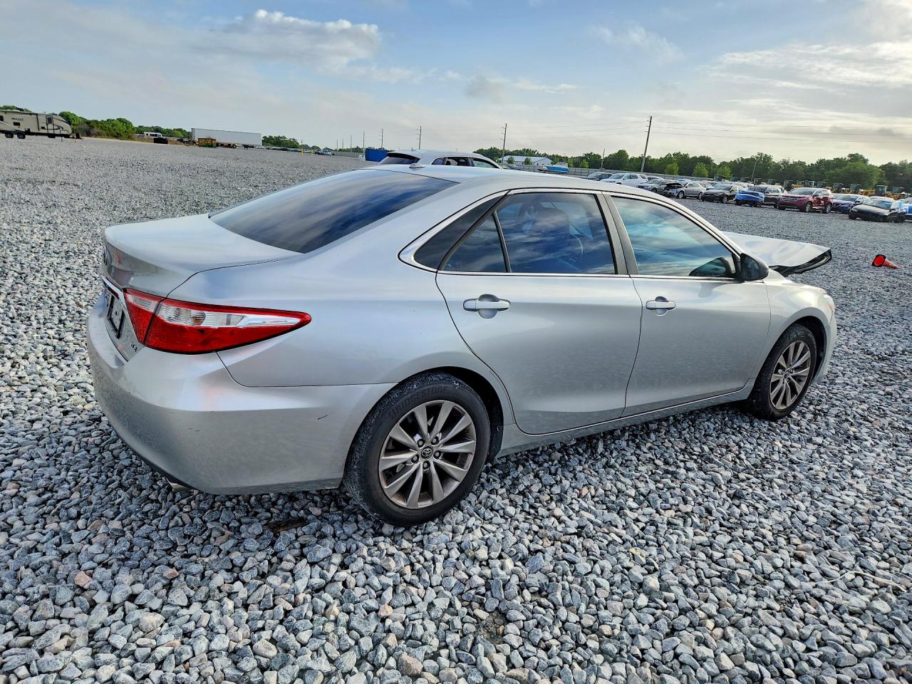 2015 TOYOTA CAMRY XLE — снимка 3