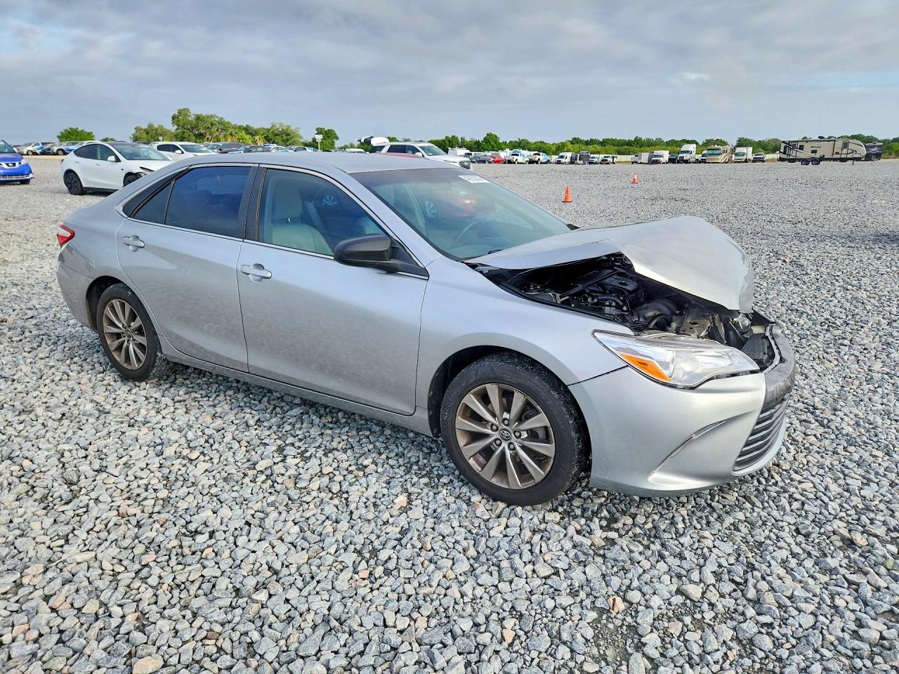 2015 TOYOTA CAMRY XLE — снимка 4