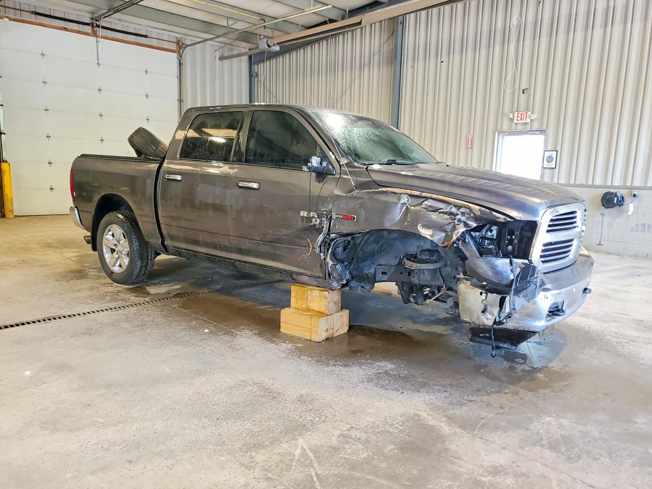 2016 RAM 1500 SLT — снимка 4