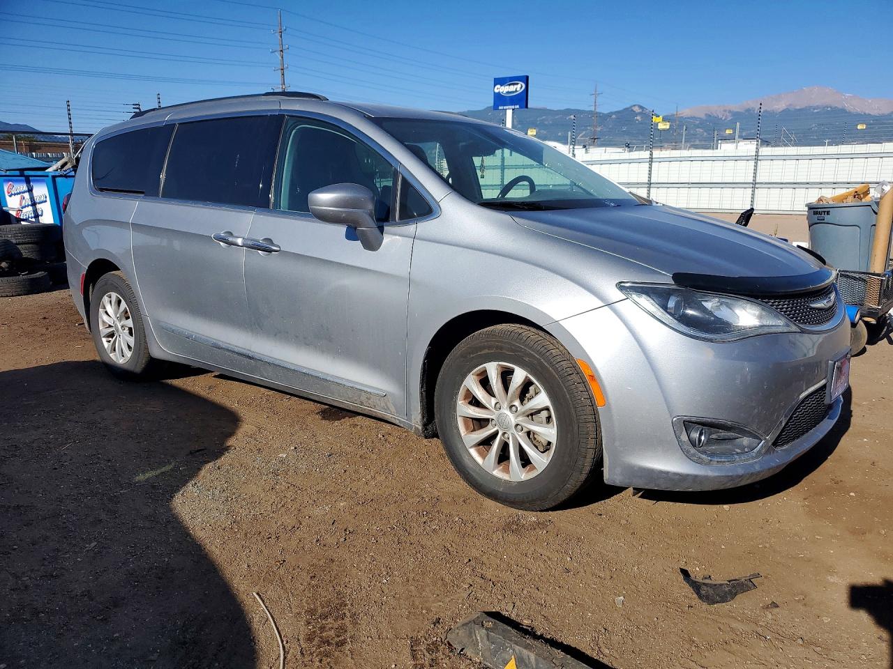 2017 CHRYSLER PACIFICA TOURING L — снимка 4