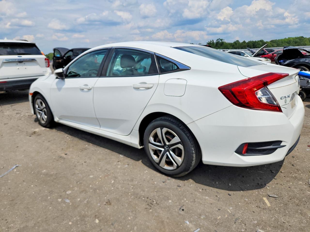 2018 HONDA CIVIC LX — снимка 2