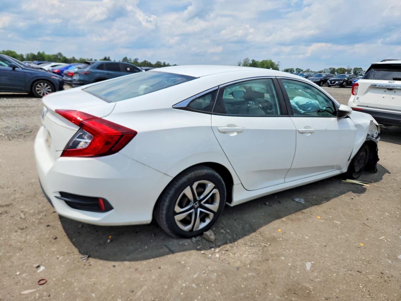 2018 HONDA CIVIC LX — снимка 3