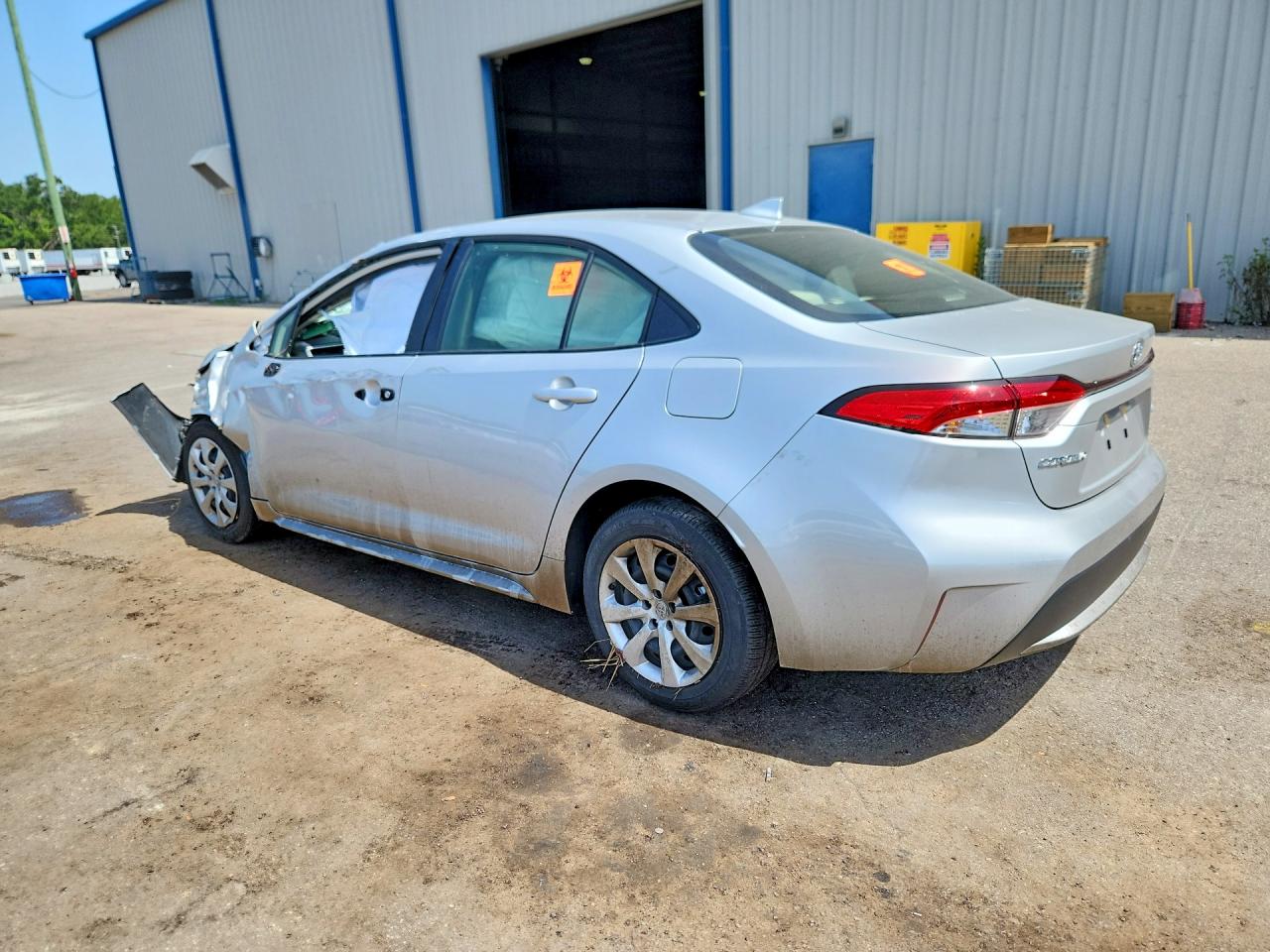 2020 TOYOTA COROLLA LE — снимка 2