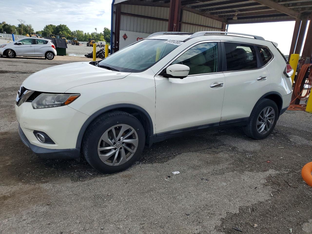 2015 NISSAN ROGUE SL