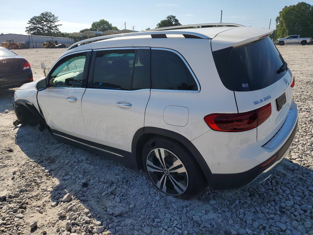 2025 MERCEDES-BENZ GLB 250 — снимка 2