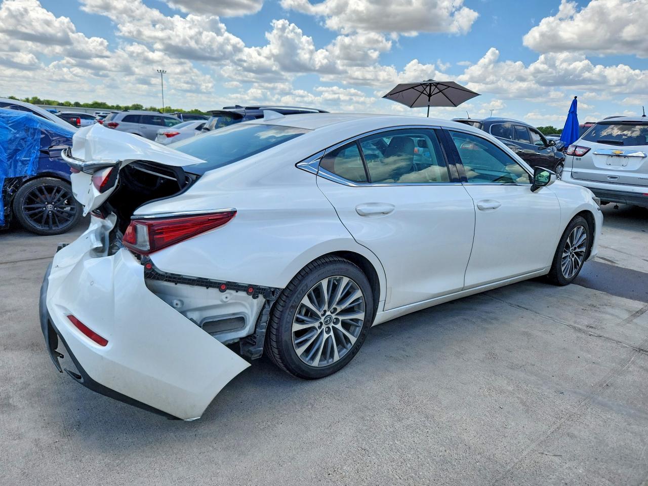 2019 LEXUS ES 350 — снимка 3