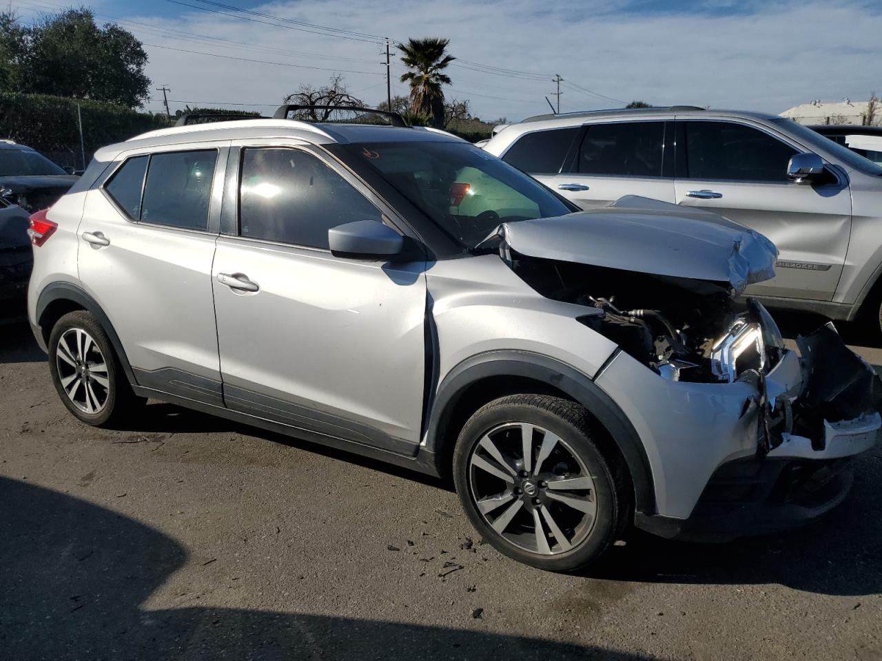 2019 NISSAN KICKS SV — снимка 4