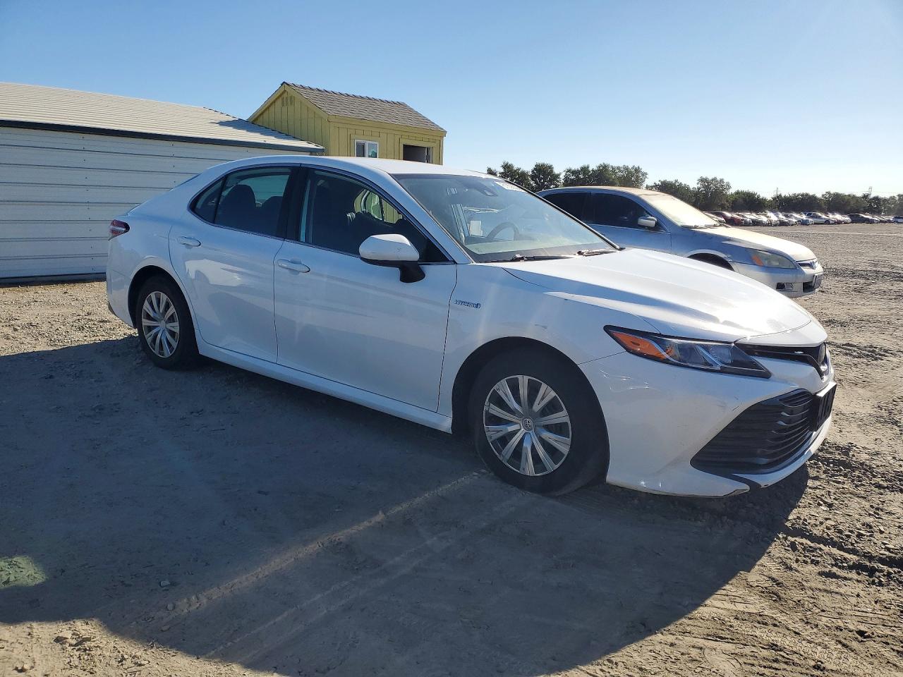 2020 TOYOTA CAMRY LE — снимка 4