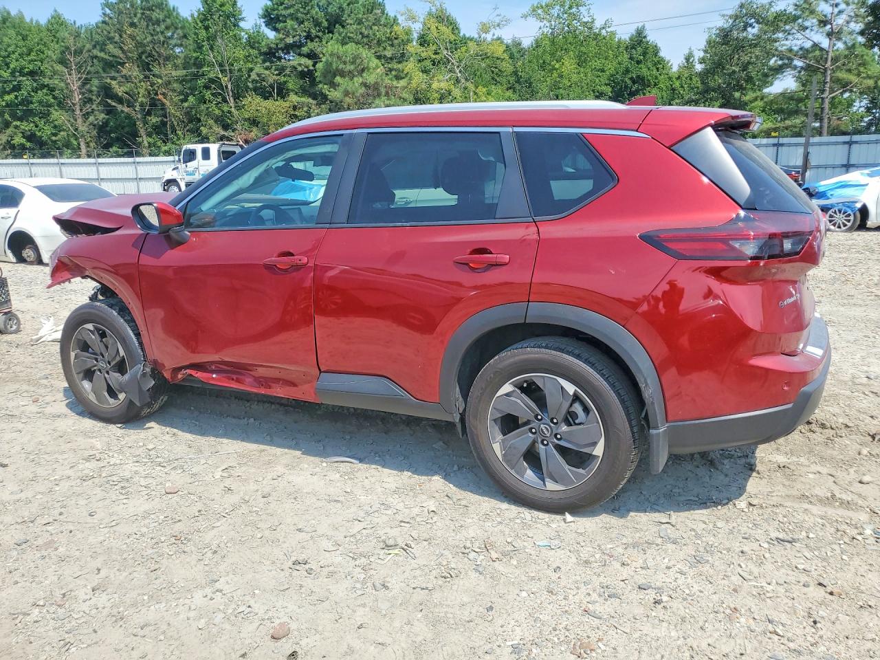2026 NISSAN ROGUE SV — снимка 2