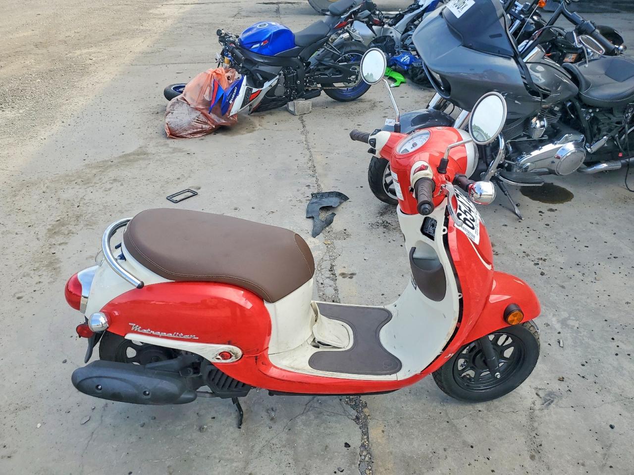 2025 HONDA NCW50